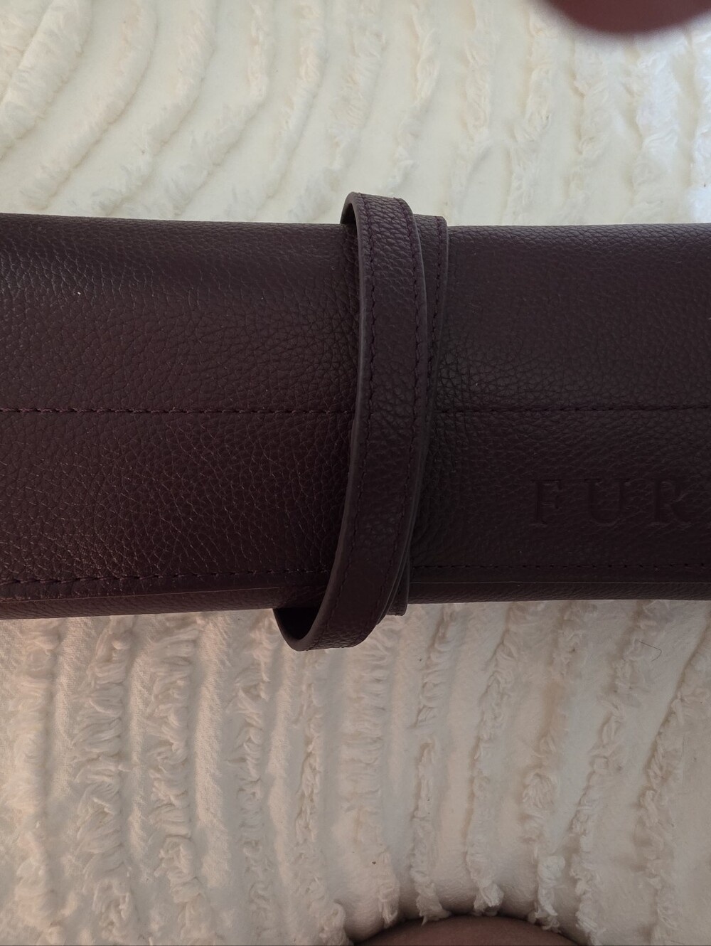 Furls Plum Crochet Hook Storage - Picture 5 of 8
